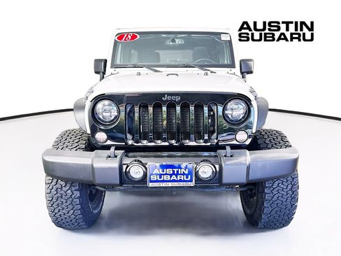 Used 2018 Jeep Wrangler Unlimited Sport w/ Quick Order Package 24W AWD/4WD image 2