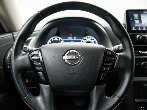 Used 2024 Nissan Armada SV AWD/4WD image 32