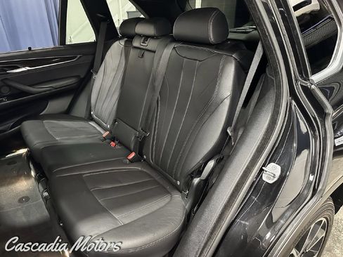Used 2018 BMW X5 xDrive35i AWD/4WD image 10