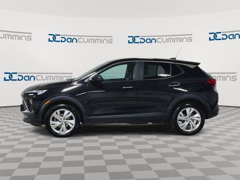 Used 2025 Buick Encore GX Preferred AWD/4WD image 6