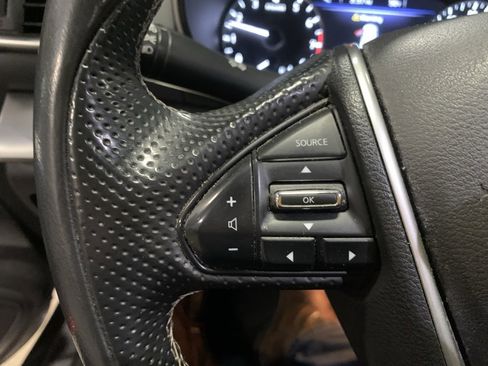 Used 2020 Nissan Maxima 3.5 SL w/ Floor Mat Group image 17