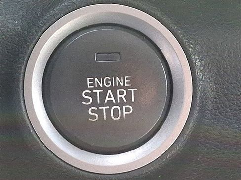 Certified 2021 Hyundai Kona Limited w/ Cargo Package image 24