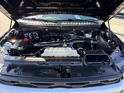 Used 2024 Ford Expedition XLT image 44