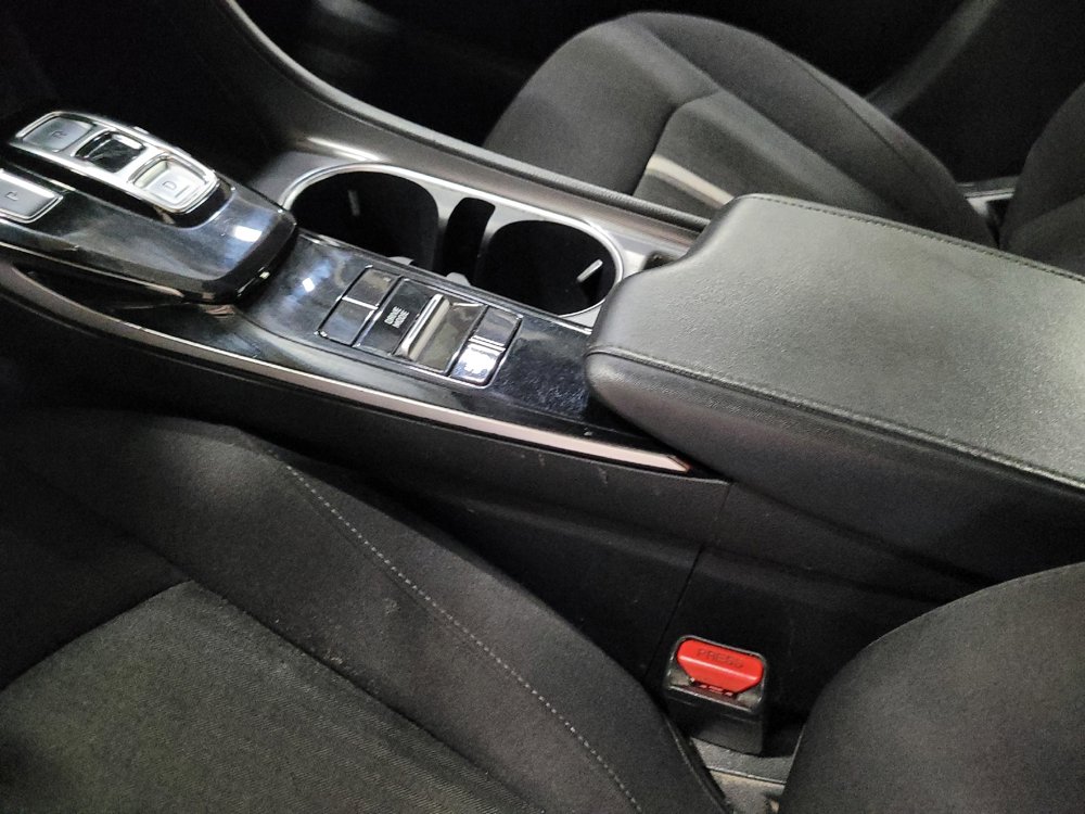 Used 2023 Hyundai Sonata SEL w/ Preferred Accessory Package FWD image 26