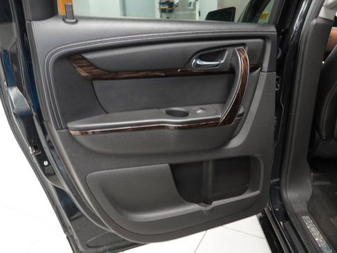 Used 2013 GMC Acadia Denali AWD/4WD image 29