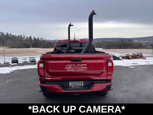 Certified 2023 GMC Canyon Denali image 7