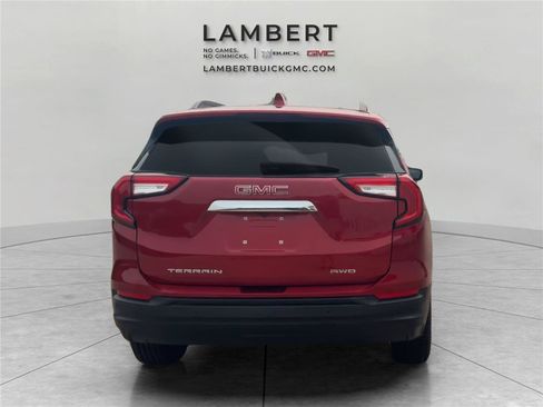 Used 2023 GMC Terrain SLE w/ Driver Convenience Package AWD/4WD image 4