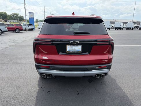 New 2026 Chevrolet Traverse Z71 w/ Enhanced Driving Package AWD/4WD image 4