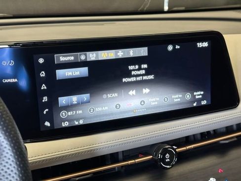 Used 2023 Nissan Ariya FWD image 26
