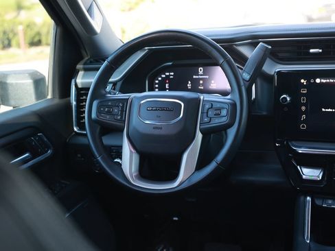Used 2025 GMC Sierra 3500 Denali w/ Denali Reserve Package AWD/4WD image 31