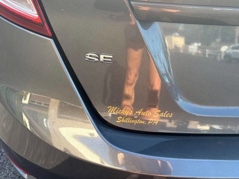 Used 2016 Ford Fiesta SE w/ SE Black Package image 14