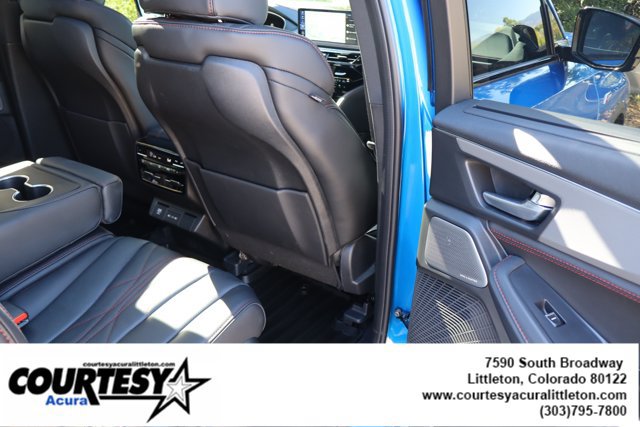 Used 2026 Acura MDX A-Spec w/ Advance Package AWD/4WD image 33