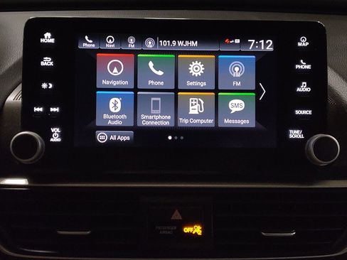 Used 2018 Honda Accord Touring image 25