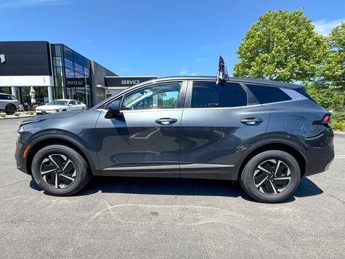 Certified 2025 Kia Sportage LX AWD/4WD image 10