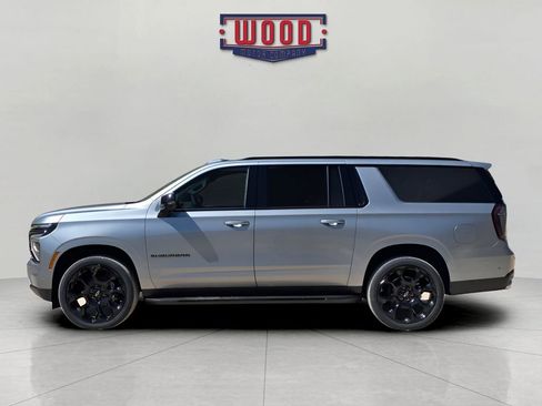 New 2026 Chevrolet Suburban RST AWD/4WD image 4