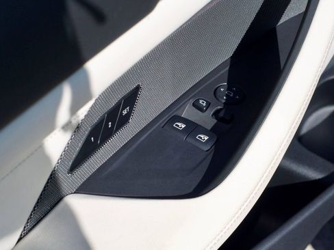 Used 2022 BMW M4 xDrive Competition w/ Executive Package image 18