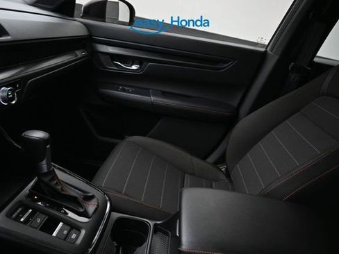 Used 2025 Honda CR-V Sport image 13