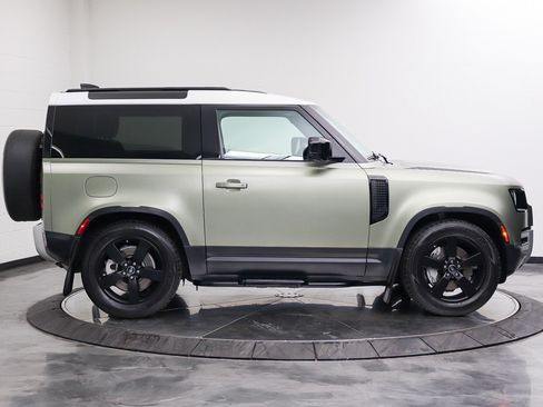 Used 2021 Land Rover Defender 90 First Edition AWD/4WD image 6