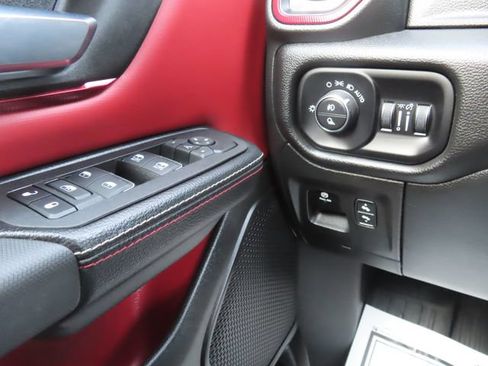 Used 2025 RAM 1500 Rebel w/ Rebel Level 1 Equipment Group AWD/4WD image 31