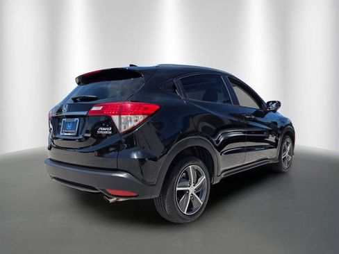 Certified 2021 Honda HR-V EX-L image 3