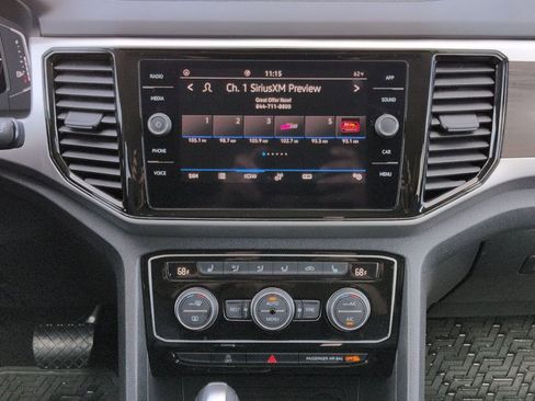 Used 2022 Volkswagen Atlas SE image 14