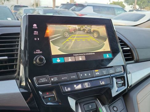 Used 2022 Honda Odyssey EX image 17