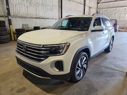 Used 2025 Volkswagen Atlas SE