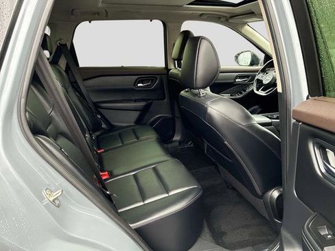 Certified 2023 Nissan Rogue SV w/ SV Premium B Package image 10