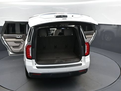 Used 2021 GMC Yukon SLT w/ SLT Luxury Plus Package RWD image 49