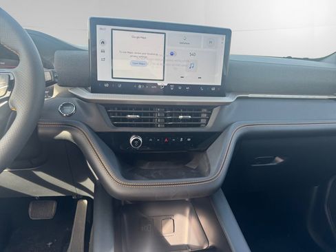 New 2026 Ford Explorer Tremor image 11