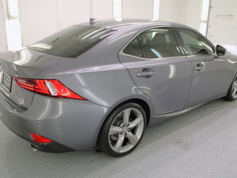 Used 2014 Lexus IS 350 image 10