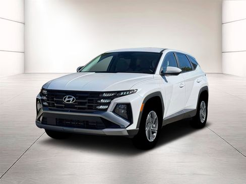 New 2026 Hyundai Tucson Blue SE AWD/4WD image 1