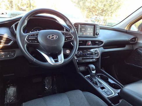 Used 2019 Hyundai Santa Fe SEL image 14