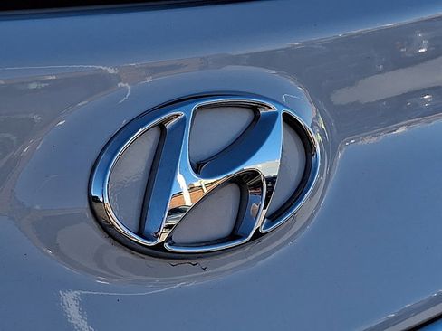 Used 2019 Hyundai Kona Limited w/ Cargo Package image 29