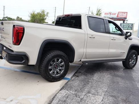 New 2026 GMC Sierra 1500 AT4X AWD/4WD image 8