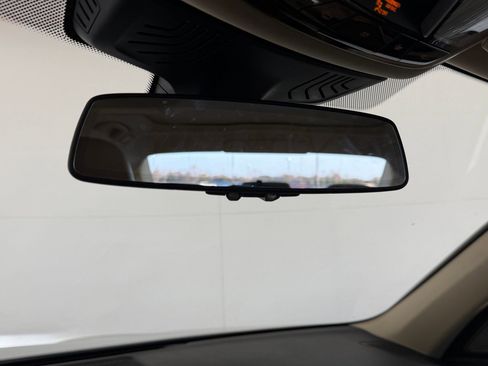 Used 2018 BMW 750i image 20