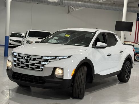 Used 2023 Hyundai Santa Cruz SEL w/ Cargo Package image 15