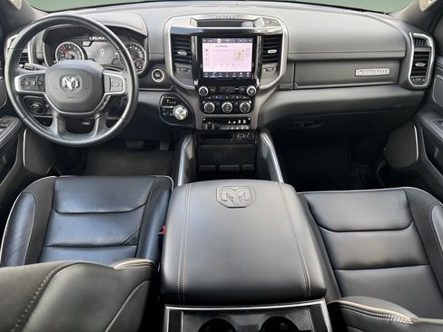 Used 2022 RAM 1500 Laramie AWD/4WD image 16