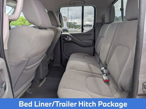 Used 2016 Nissan Frontier SV RWD image 20