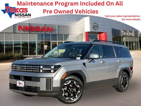 Used 2025 Hyundai Santa Fe SEL image 1