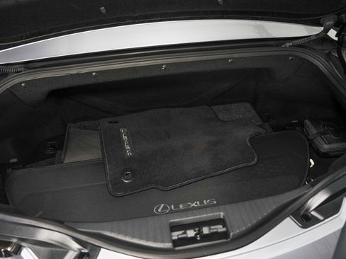 Used 2022 Lexus LC 500 Coupe w/ Accessory Package RWD image 47