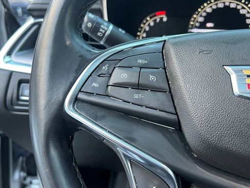 Used 2018 Cadillac XT5 Premium Luxury image 24