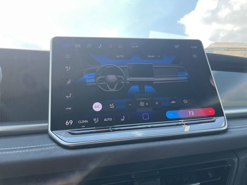 New 2026 Volkswagen Tiguan SE R-Line image 15