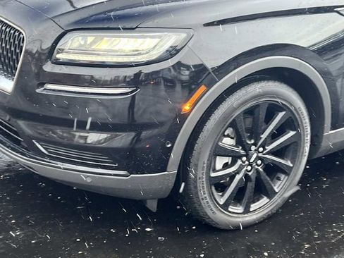 Used 2023 Lincoln Nautilus Reserve w/ Equipment Group 201A image 9