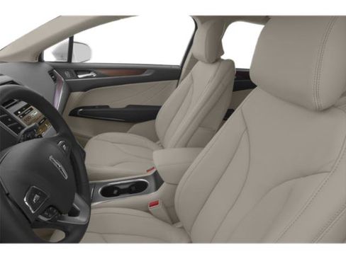 Used 2018 Lincoln MKC Premiere FWD image 9