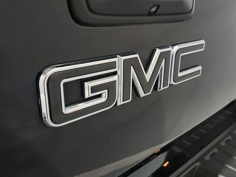 Used 2016 GMC Canyon SLT AWD/4WD image 34