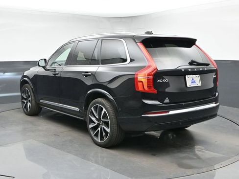 Used 2023 Volvo XC90 B6 Plus w/ Protection Package Premier AWD/4WD image 8