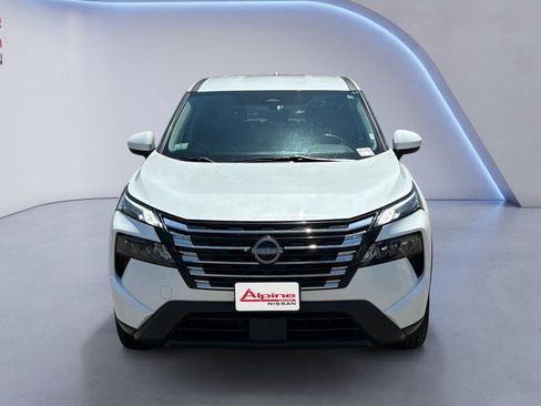 Used 2024 Nissan Rogue SV AWD/4WD image 8
