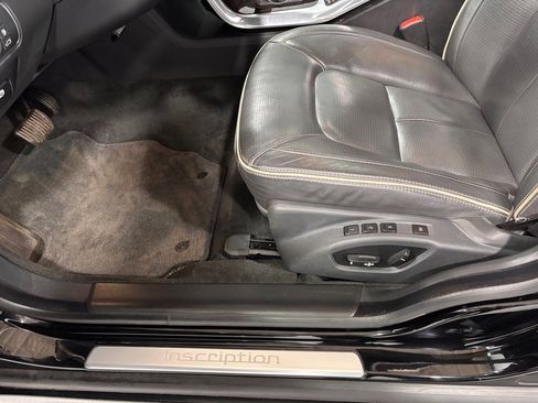 Used 2016 Volvo S80 T5 w/ Inscription Package image 12
