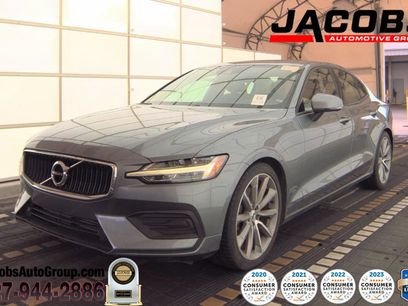 Used 2020 Volvo S60 T5 Momentum